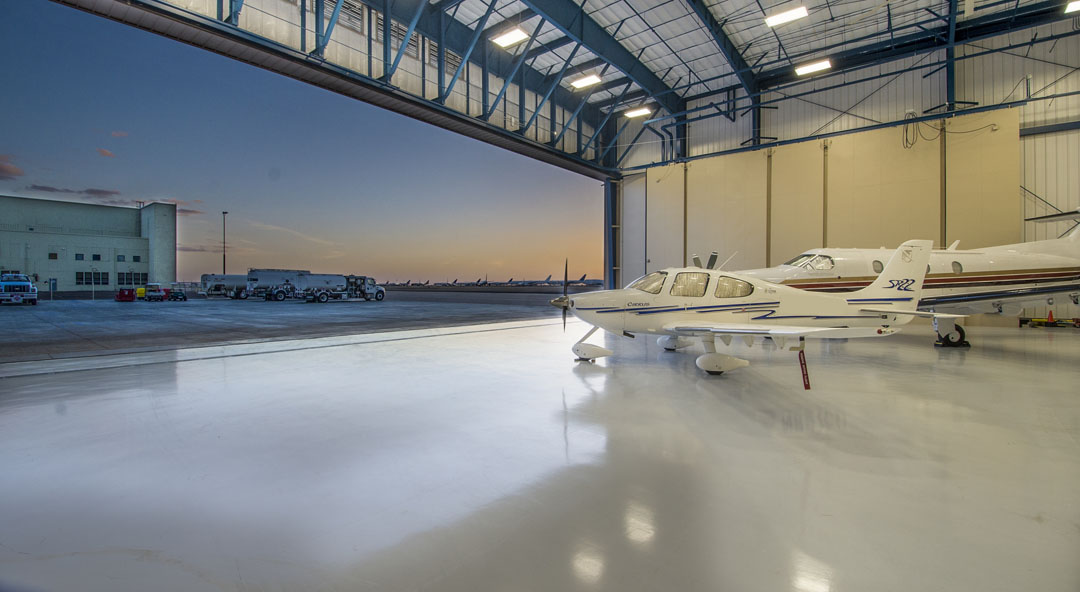 Lux Air Jet Centers interior